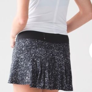 Lululemon Circuit Breaker Skirt (Regular) Splatter White Black/Black